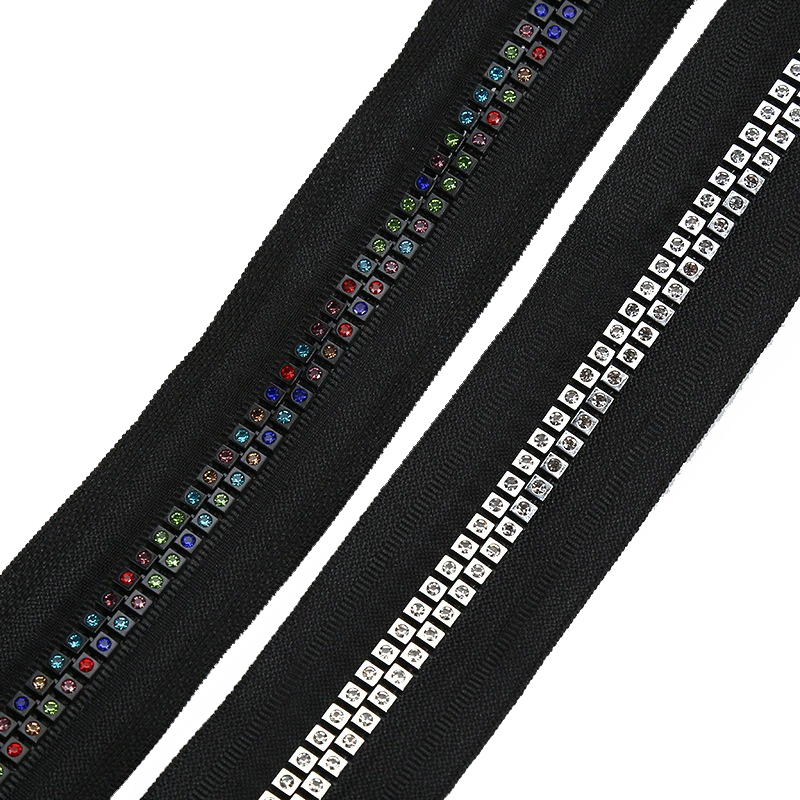 Double-row rhinestone teeth zipper