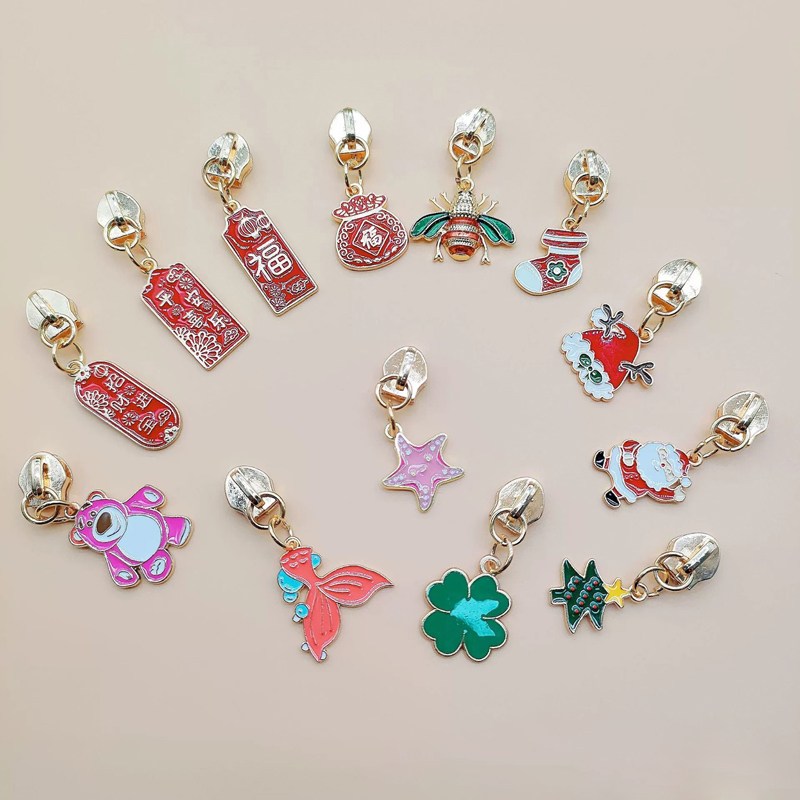Enamel Cartoon Food Zipper Pulls