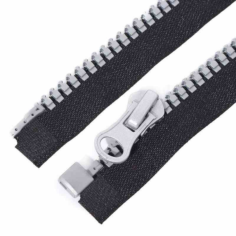 Heavy Duty 8# Separating Plastic Zipper Silver Finish High-Low Track Resin Teeth Zipper for Outerwear & Suitcase
