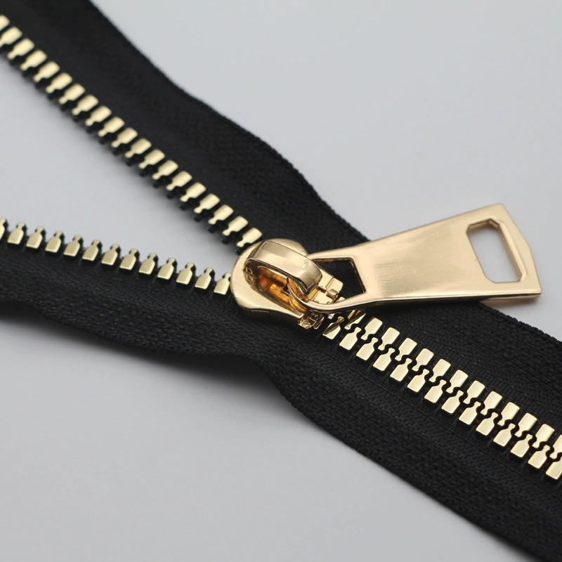 10# Resin Zipper with Metal-Look Coarse Teeth