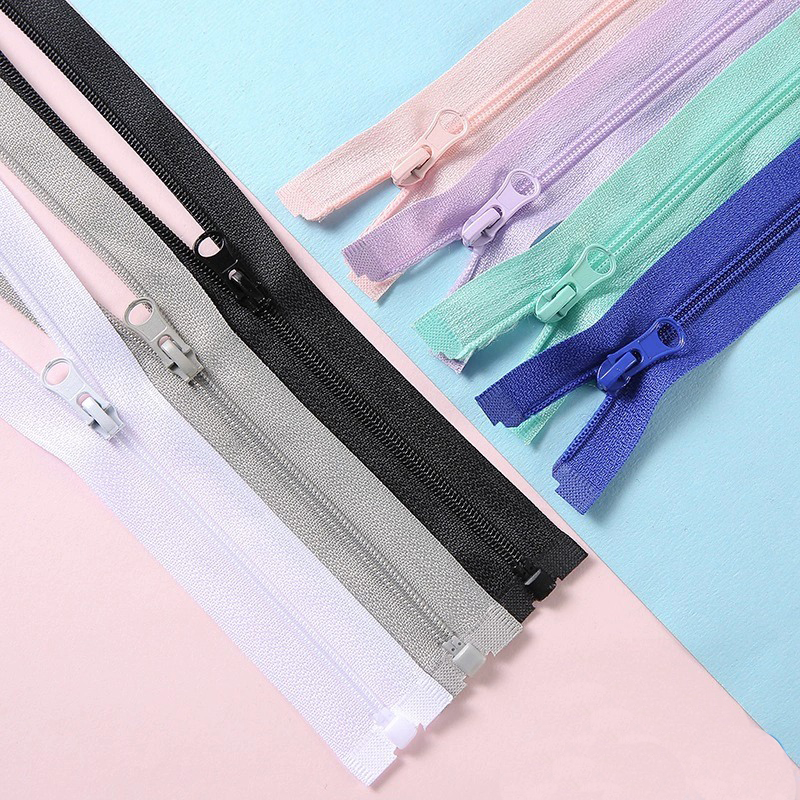 No3 Open-End Standard Tooth Nylon Zipper