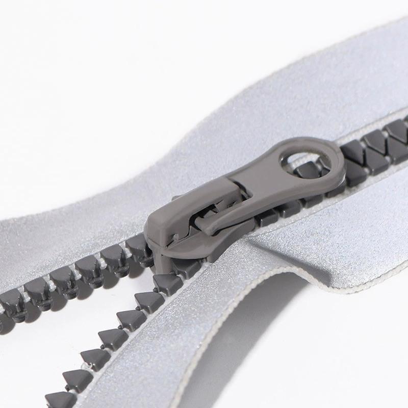 Heavy Duty 5# Separating Waterproof Plastic Zipper Reflective Coated Tape Triangle Resin Teeth Zipper for Outdoor Apparel & Cover