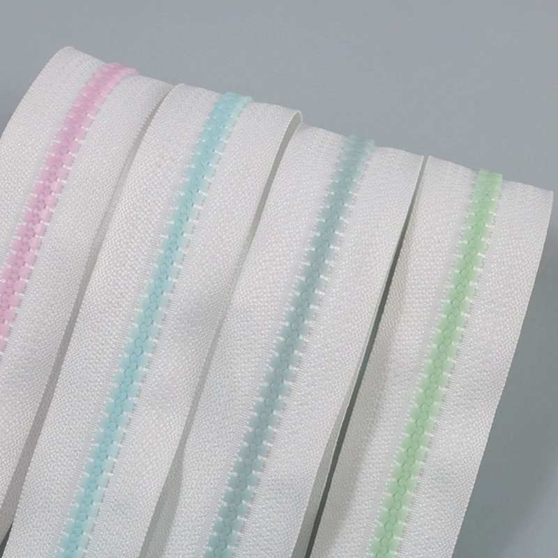#3 #5 #8 Open End Resin Zipper Colorful Luminous Reflective Molded Teeth Separating Zipper for Fire Suit Outdoor Jacket
