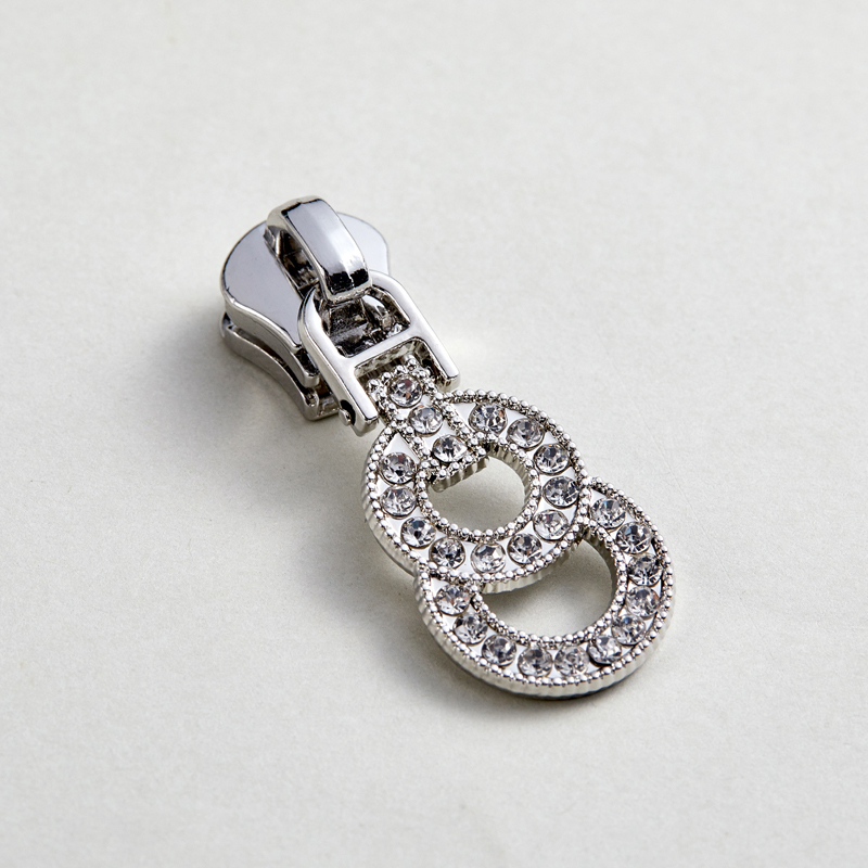 Rhinestone-encrusted Donut Zipper Slider