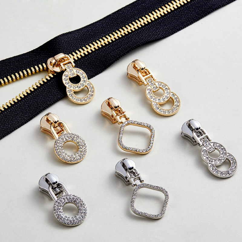 Rhinestone-encrusted Donut Zipper Slider