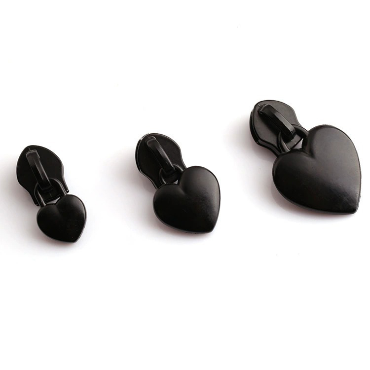 Gothic Style Black Heart Zipper Heads