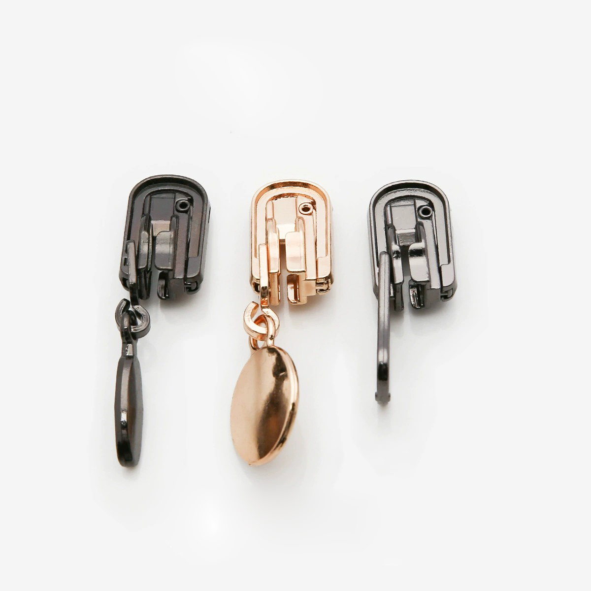 Metal Auto-Lock Zipper Pulls