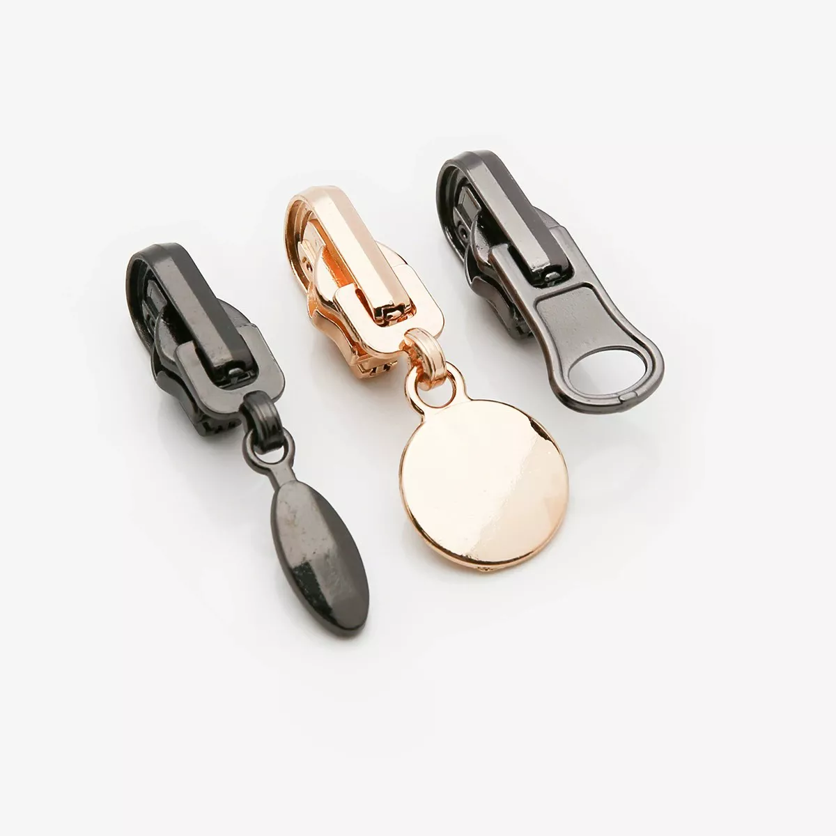 Metal Auto-Lock Zipper Pulls