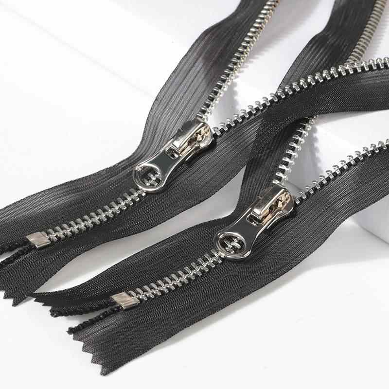#5 Y Teeth Closed End Silver Metal Zipper